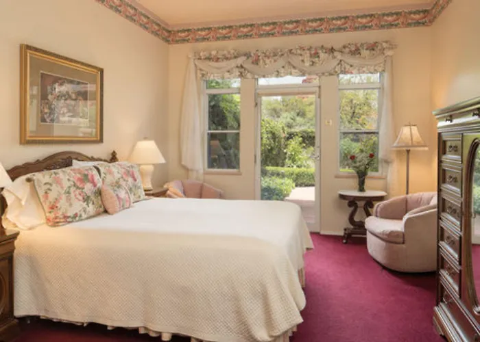 Canyon Of 4*